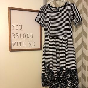 Lularoe Amelia